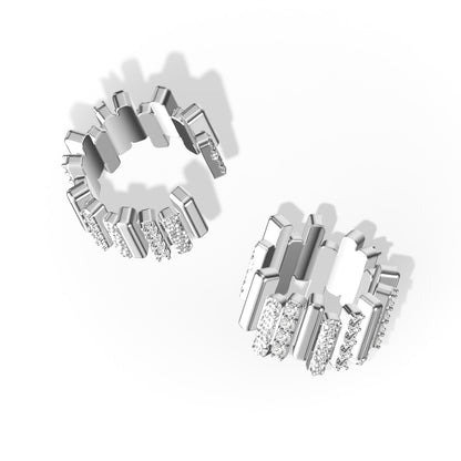LAVERTUE is a poetic fine earcuff inspired by a timeless fable about patience and healing. Designed in Montreal, available in solid white gold and 24k vermeil, with zircon or diamond stones.