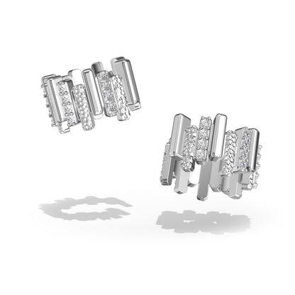 LAVERTUE is a poetic fine earcuff inspired by a timeless fable about patience and healing. Designed in Montreal, available in solid white gold and 24k vermeil, with zircon or diamond stones.
